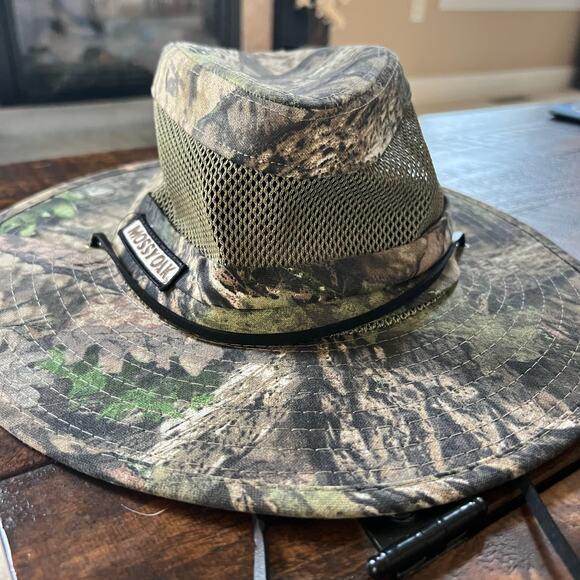 Mossy Oak Brand Camo Bucket Hat Outdoor Fishing Hiking Wide Brim  EUC - Picture 5 of 5